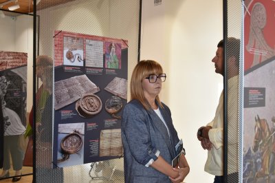 Bezsenne głowy, co dżwigają korony - otwarcie wystawy